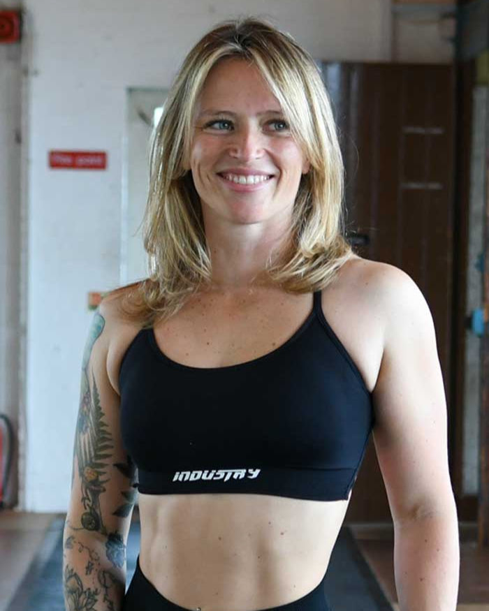 INDUSTRY WOMENS BRA GYM FITNES WORKOUT