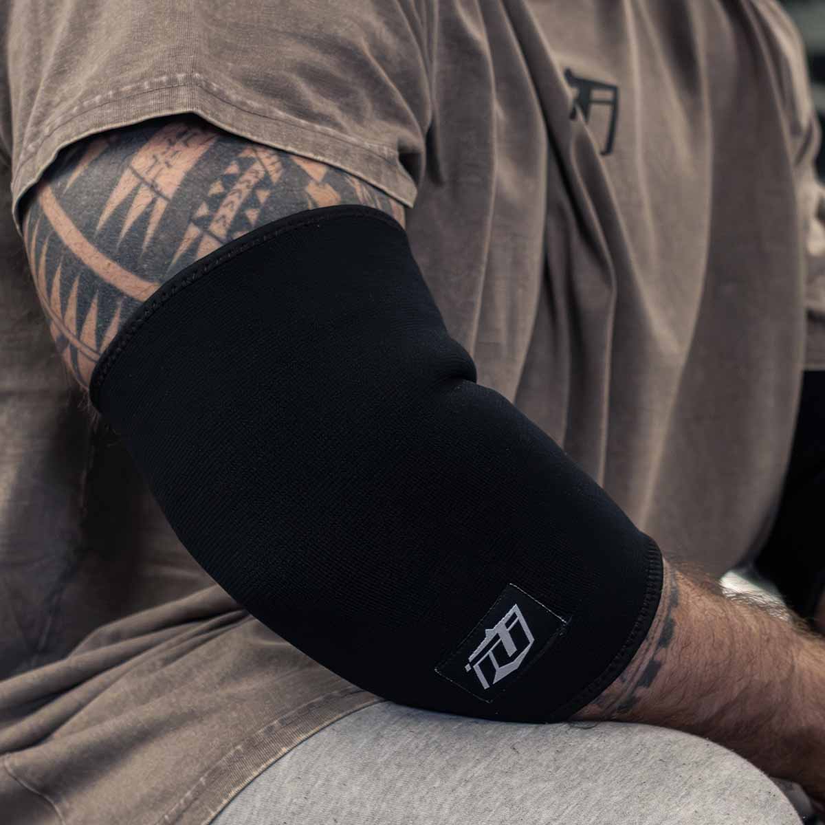 DUAL PLY COMPRESSION ELBOW SLEEVES FOR WEIGHT TRAINING