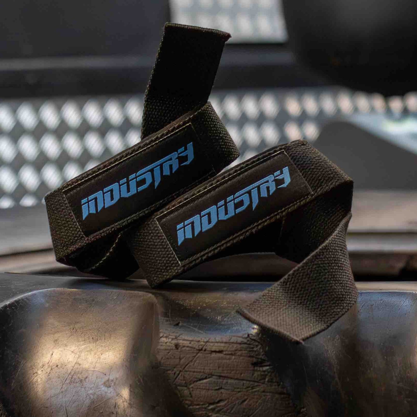 team industry wrist straps deadlifting bodybuilding